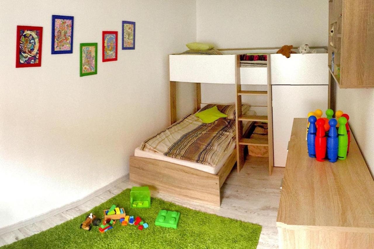 Apartment, Tambach-Dietharz Buitenkant foto