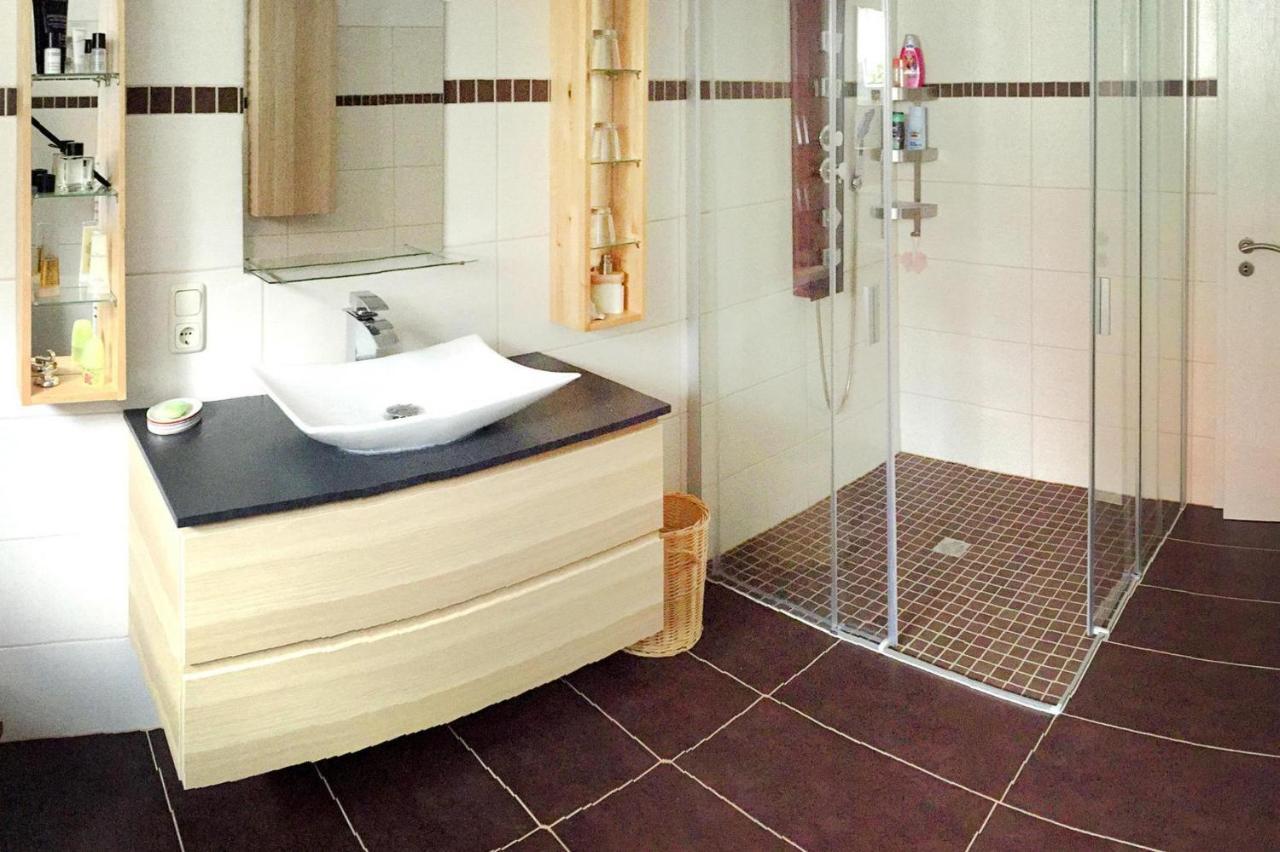 Apartment, Tambach-Dietharz Buitenkant foto