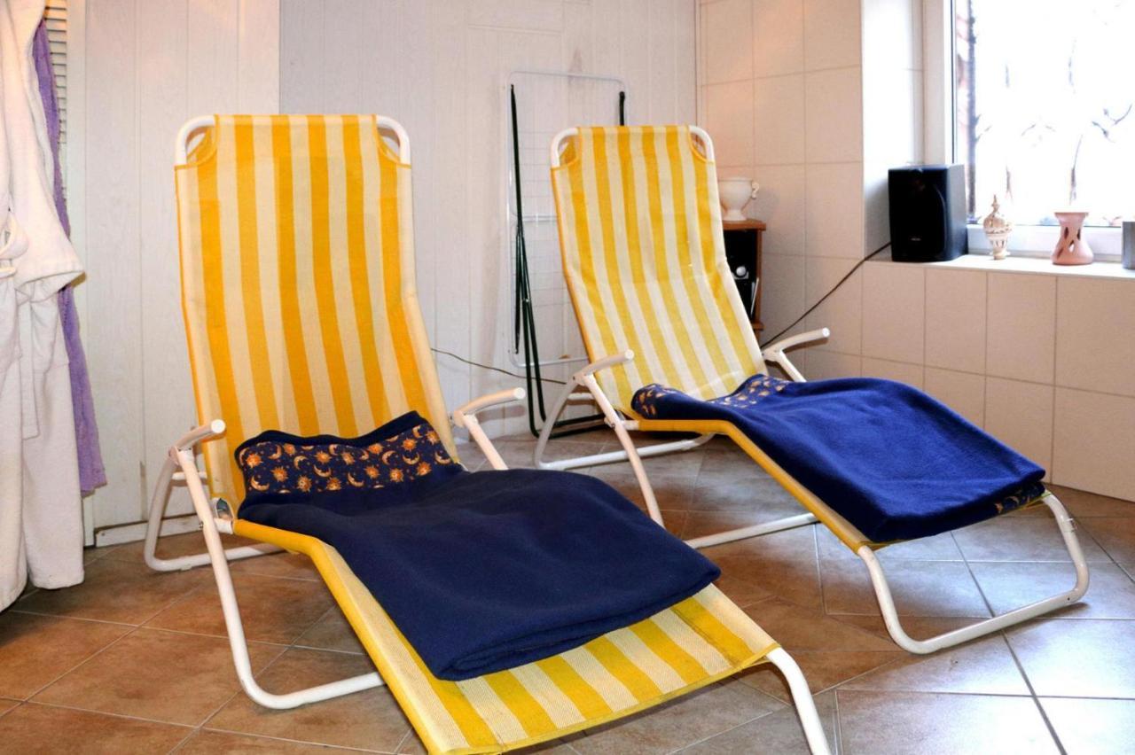 Apartment, Tambach-Dietharz Buitenkant foto